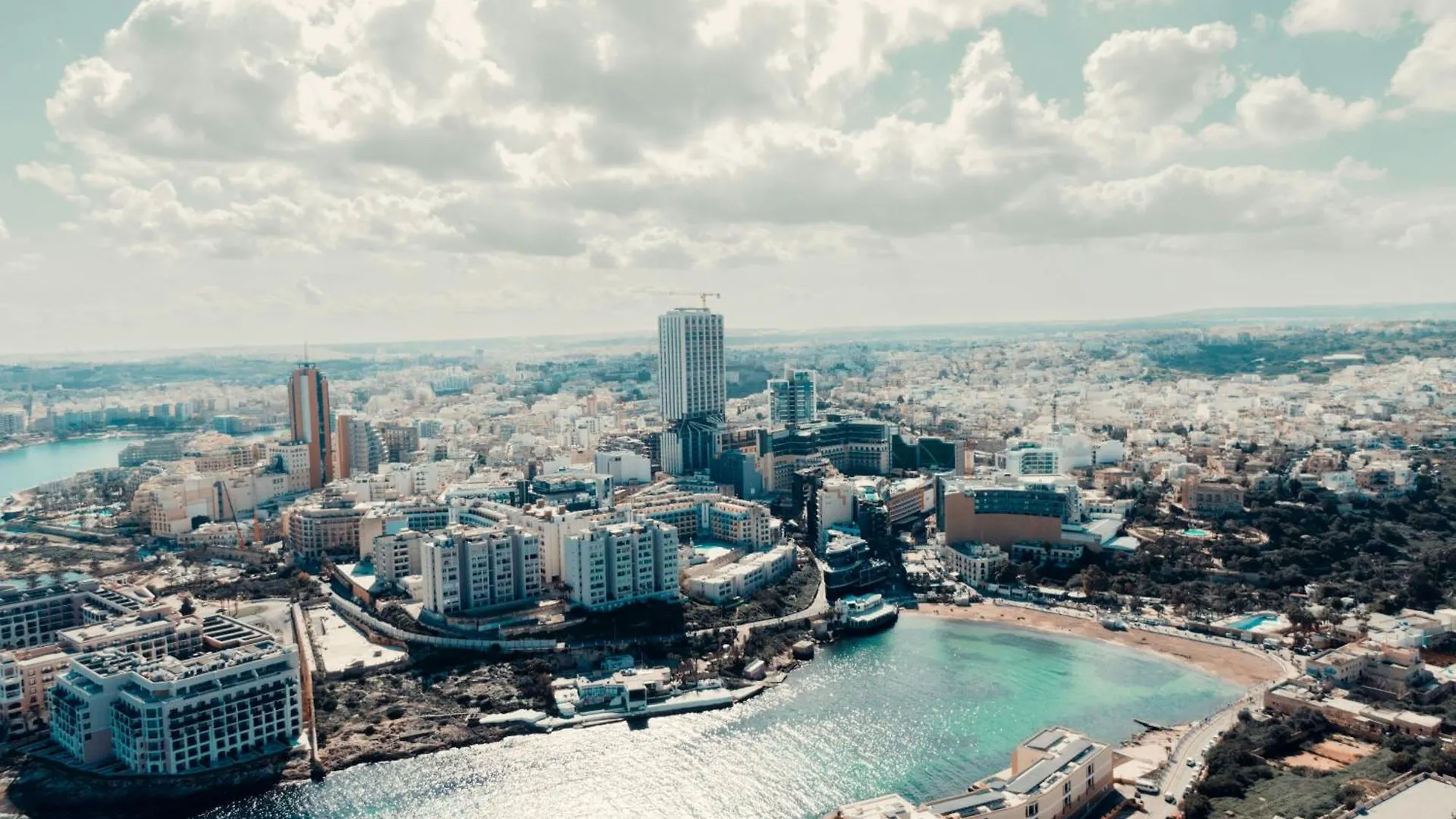 Apartment Charming 3Br Apt With City Views & Wifi In Swieqi By 360 Estates Is-Swieqi